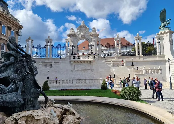 Parliament View - Free Parking Nearby Appartement Budapest